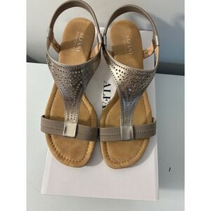 Alfani Step N Flex Vacanzaa2 Lead Metallic Wedge Sandals Laser Cut T-Strap 8.5 M
